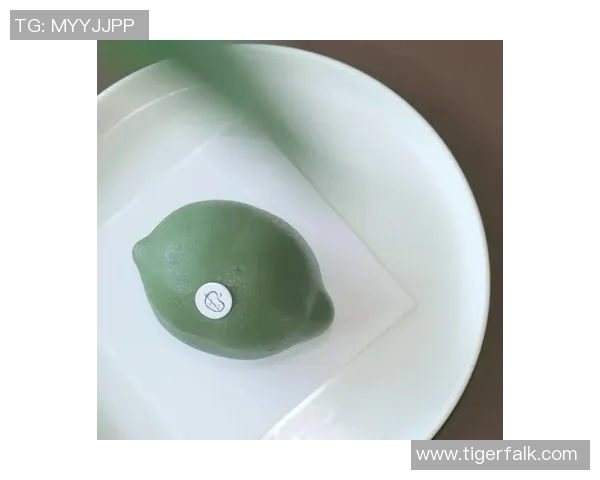 蛋糕与面包的完美融合：探寻两者的口感差异与创新制作方法